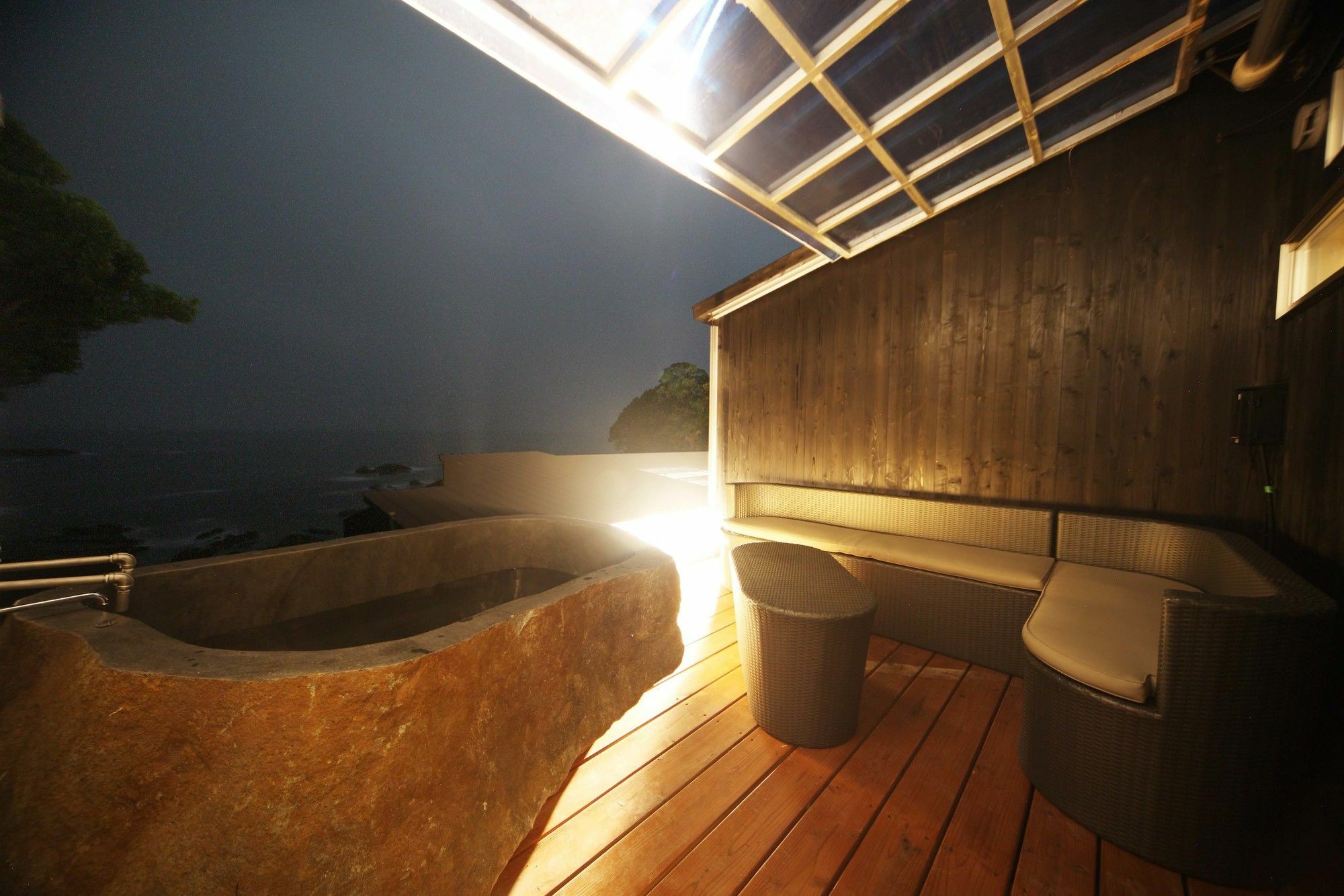 Xyz Private Spa And Seaside Resort Shirahama Exterior photo